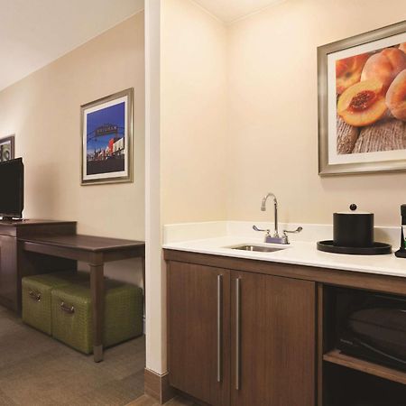 Hampton Inn בריגהאם סיטי מראה חיצוני תמונה