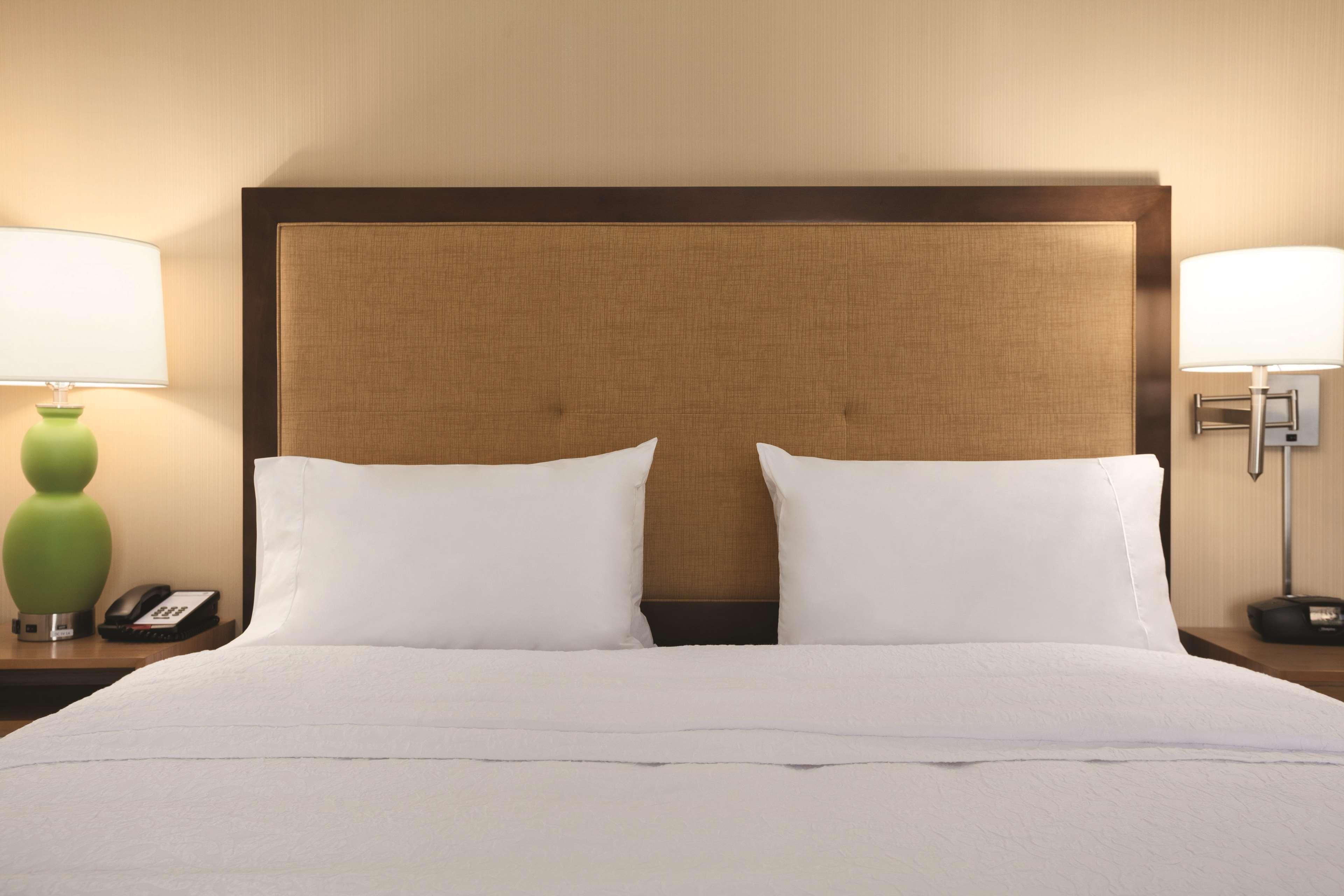 Hampton Inn בריגהאם סיטי מראה חיצוני תמונה