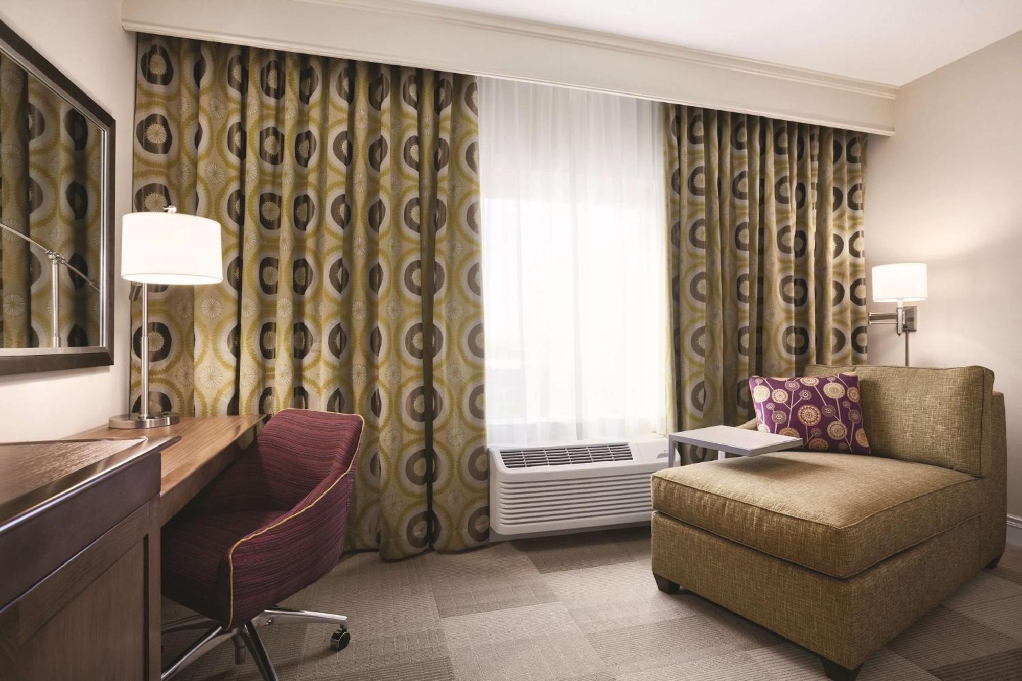 Hampton Inn בריגהאם סיטי מראה חיצוני תמונה