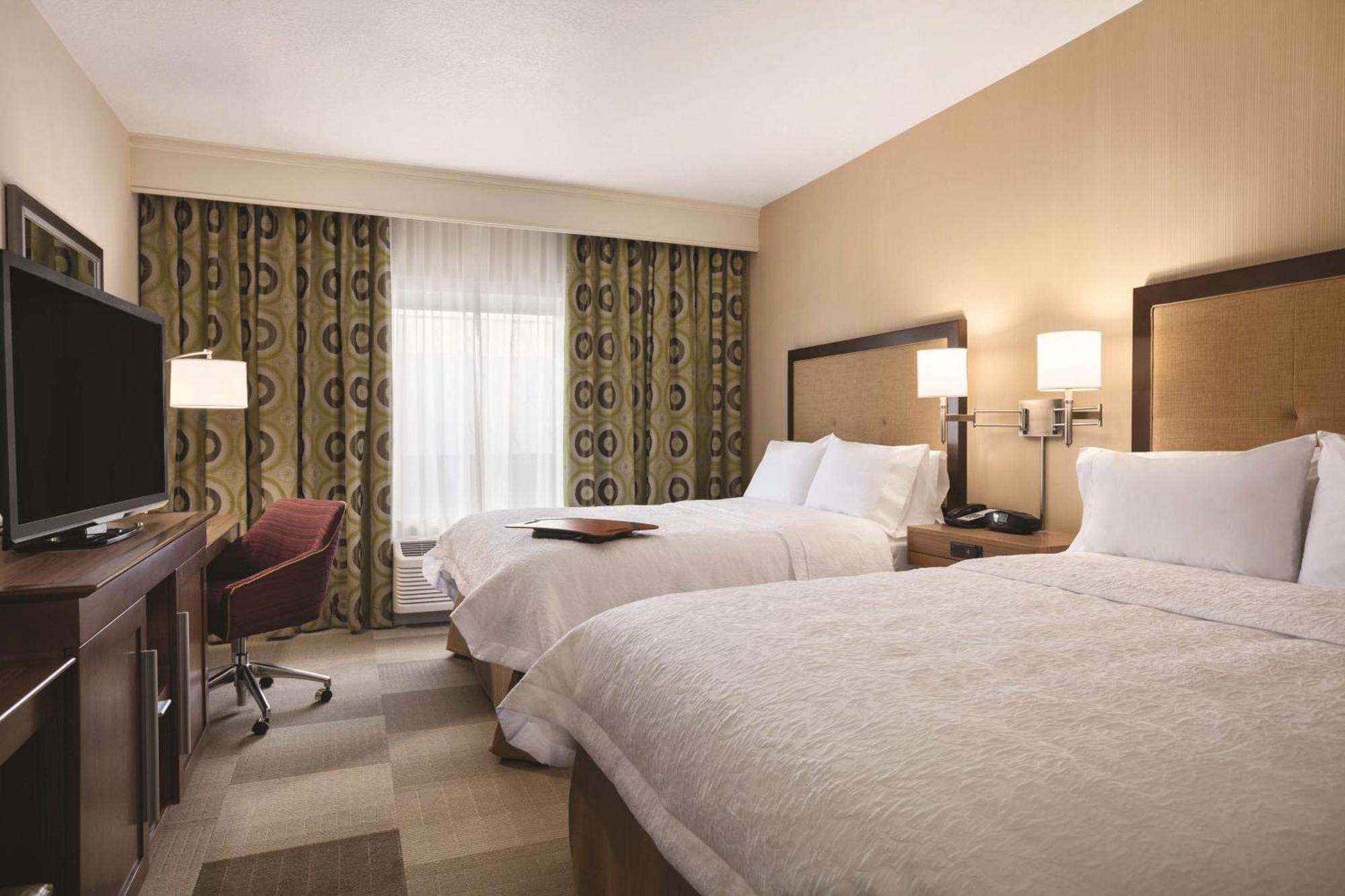 Hampton Inn בריגהאם סיטי מראה חיצוני תמונה