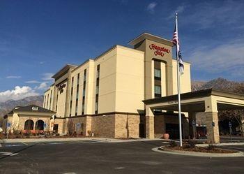 Hampton Inn בריגהאם סיטי מראה חיצוני תמונה